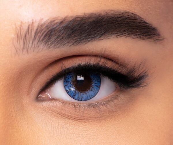 FreshLook Colors – True Sapphire